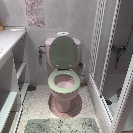 Araya דירה בנידורם